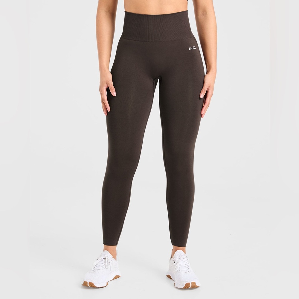 AYBL High-Waist Leggings in Dark Brown